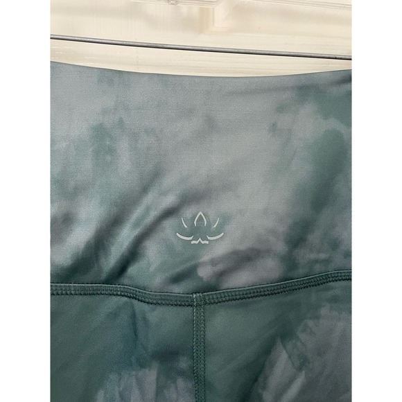 Beyond Yoga Olympus High Rise Green Tie Dye Patterned Leggings Medium - Picture 5 of 6